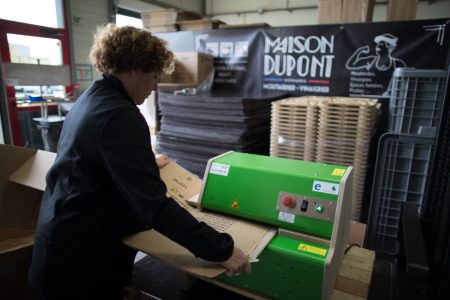 Engagés, Essayons De Bien Faire 01